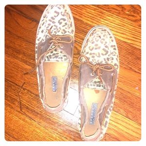 Sperry boat shoes for sale!